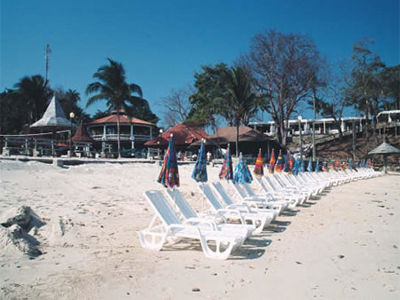 Hotel Punta Galeon Resort Contadora Island Exterior photo